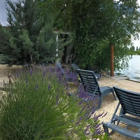 Guest house Vila Zuzette *